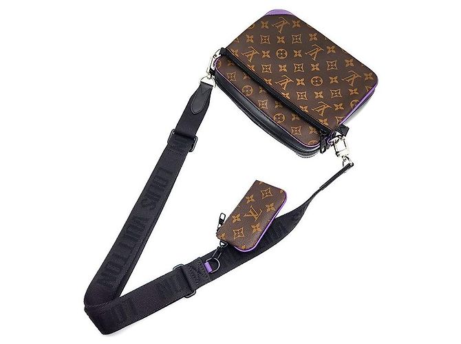 Louis Vuitton Borsa Messenger Monogram Trio Marrone - vista 4