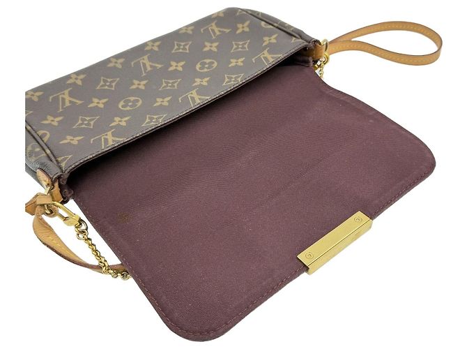 Louis Vuitton Bolsa tiracolo Favorite MM em canvas Monogram Marrom - vista 8