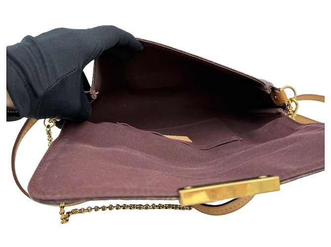 Louis Vuitton Bolsa tiracolo Favorite MM em canvas Monogram Marrom - vista 9