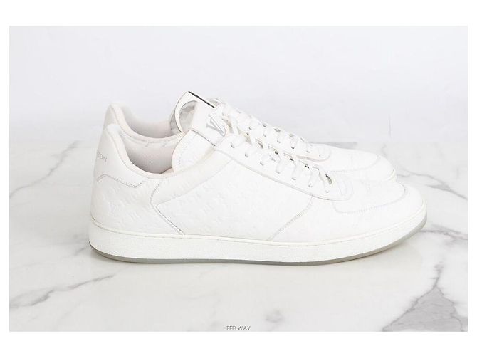 Louis Vuitton Sneakers Monogram Rivoli Bianco - vista 4