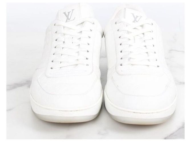 Louis Vuitton Sneakers Monogram Rivoli Bianco - vista 5