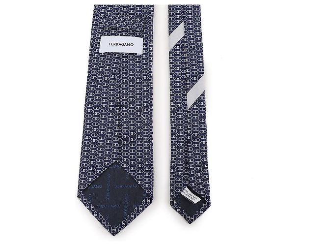 Salvatore Ferragamo Gancini Print Silk Tie - view 4