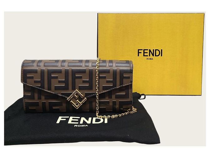Fendi Portafoglio lungo FF Diamond Chain in pelle marrone e nera - vista 7
