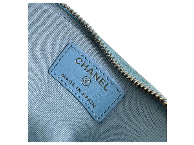 Chanel Portafoglio porta monete e carte con zip CC Logo in Caviar Crystal Blu - vista 11