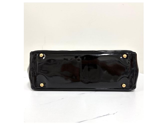 Chanel Borsa a tracolla in vernice con triplo logo CC Nera Nero - vista 24