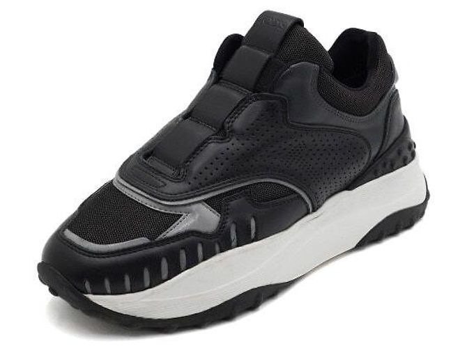 Tod's Sneaker in pelle nera da donna - vista 2