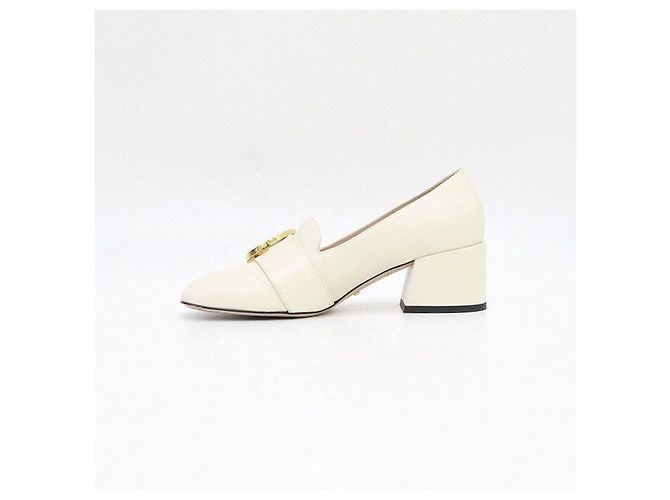Gucci Décolleté in pelle bianca con dettaglio interlocking dorato da donna Bianco - vista 4