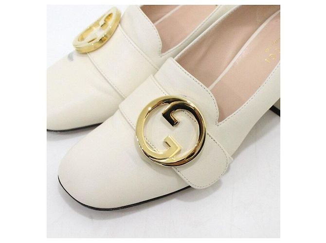 Gucci Décolleté in pelle bianca con dettaglio interlocking dorato da donna Bianco - vista 7