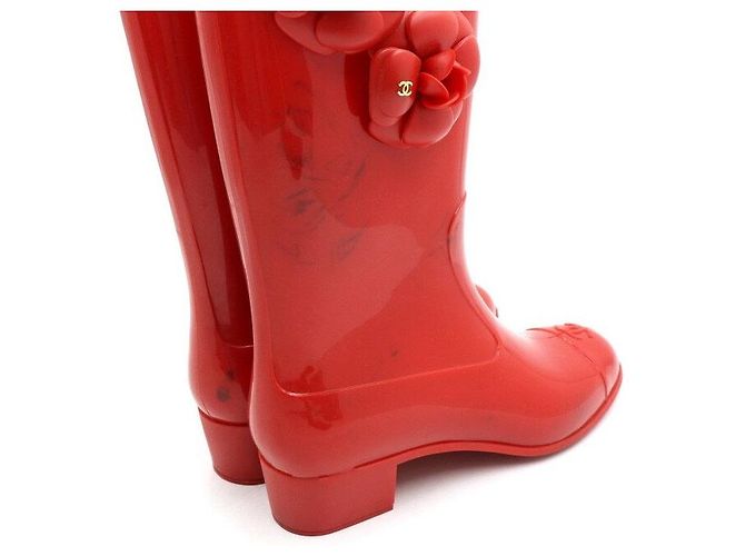 Chanel Stivali da pioggia da donna con logo CC Camelia rossa Rosso - vista 7