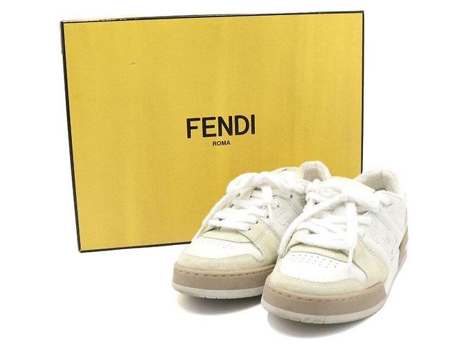 Fendi Sneaker basse in scamosciato bianco da donna - vista 7