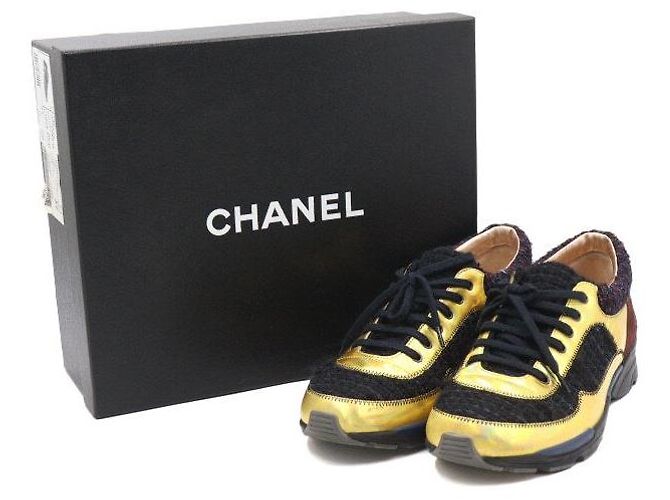 Chanel Sneaker in Tweed Oro Metallizzato da Donna Nero - vista 7