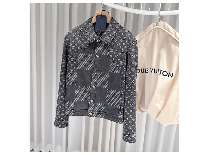 Louis Vuitton Nigo Monogram Damier Denim Trucker Jacket Black - view 2