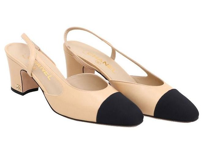 Chanel Décolleté bicolore con tacco logo CC e slingback Marrone - vista 3