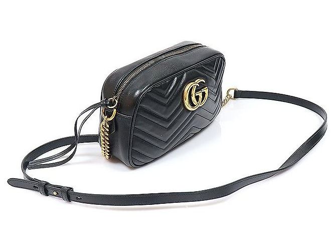 Gucci Borsa a tracolla con catena Black Matelassé Chevron GG Marmont piccola Nero - vista 3