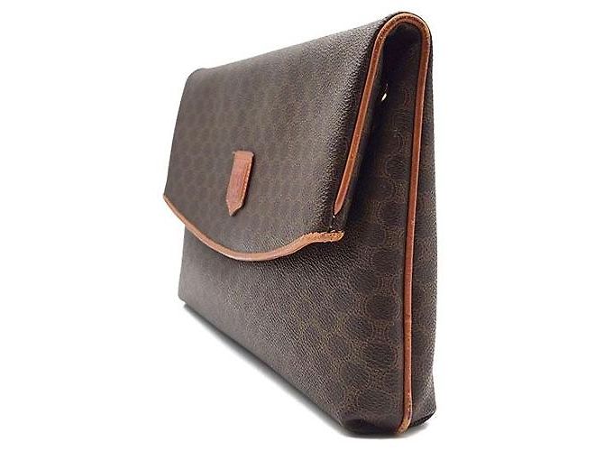 Céline Clutch Macadam Blason Castaño - vista 2
