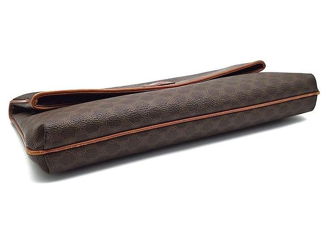 Céline Clutch Macadam Blason Castaño - vista 5