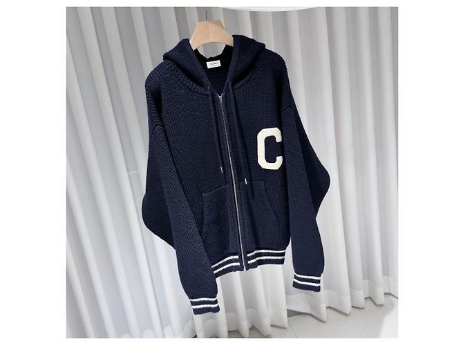 Céline College Kapuzenpullover mit Reißverschluss aus Wollstrick in Navy Blau - Ansicht 3