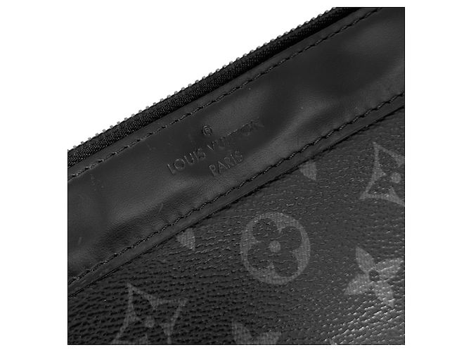 Louis Vuitton Pochette Monogram Eclipse Apollo Clutch Bag Negro - vista 8