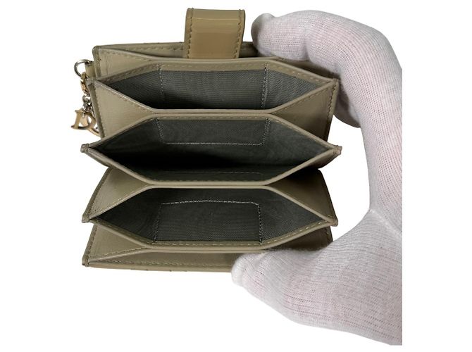 Dior Lady Cannage Kartenetui Accordion Lackleder Sand Beige Braun - Ansicht 10