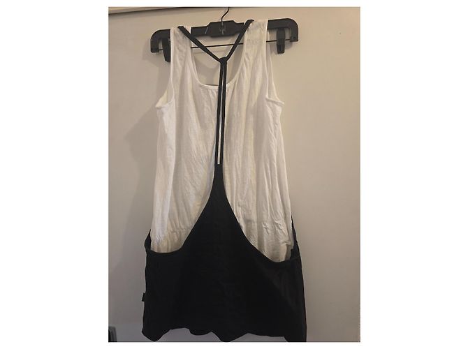 Top de algodón Love Moschino estampado de Paz y Flor Negro Blanco Amarillo - vista 5