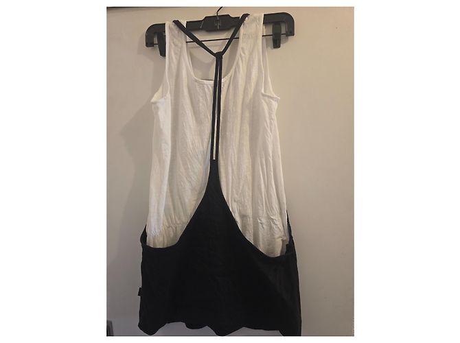 Top de algodón Love Moschino estampado de Paz y Flor Negro Blanco Amarillo - vista 6