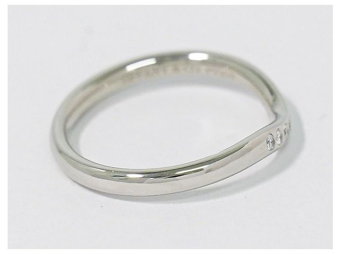 Fede curva Tiffany & Co. Elsa Peretti in platino con diamanti - vista 4