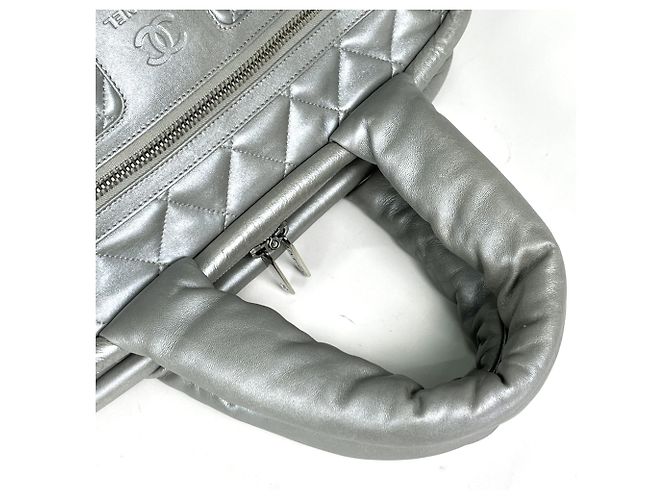 Bolso Chanel Coco Cocoon Plata - vista 6