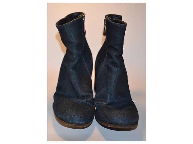 Gianvito Rossi Botines de denim azul con tacón - vista 3
