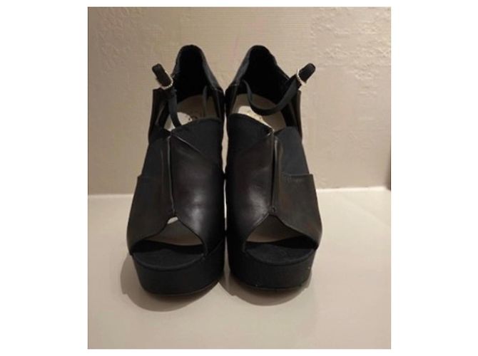Décolleté con plateau in pelle nera e tessuto Chanel Nero - vista 4