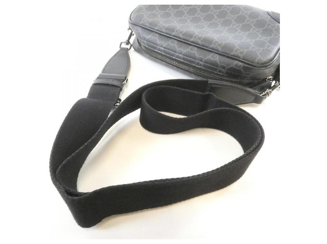 Borsa a Spalla Gucci GG Emblem 821155 FAED4 Nero - vista 4