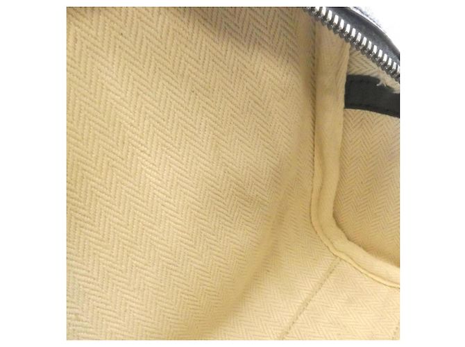 Borsa a Spalla Gucci GG Emblem 821155 FAED4 Nero - vista 9