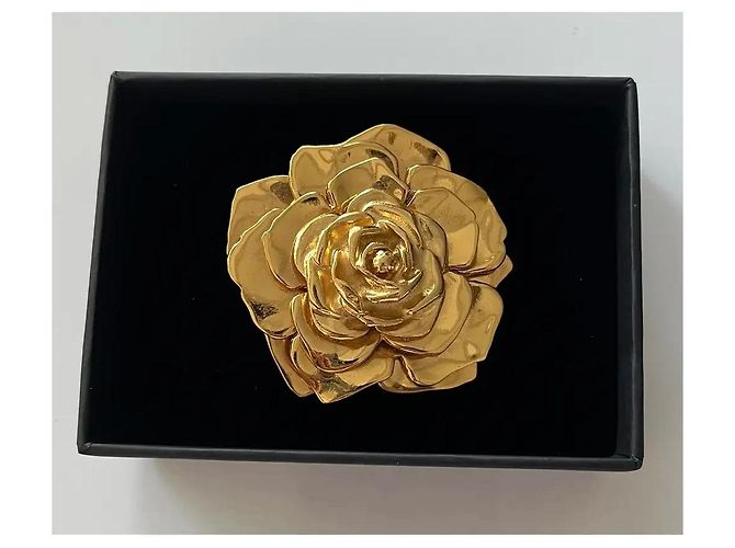 Spilla a forma di fiore in metallo dorato Yves Saint Laurent di Robert Goossens D'oro - vista 3