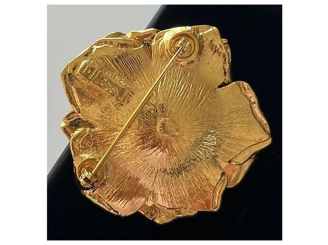 Spilla a forma di fiore in metallo dorato Yves Saint Laurent di Robert Goossens D'oro - vista 5