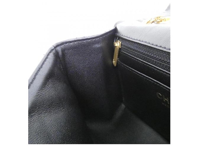 Borsa a tracolla Chanel AS0874 in pelle di vitello nera Nero - vista 9