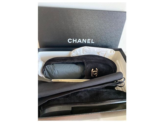 Mocassini Chanel in scamosciato nero - vista 10