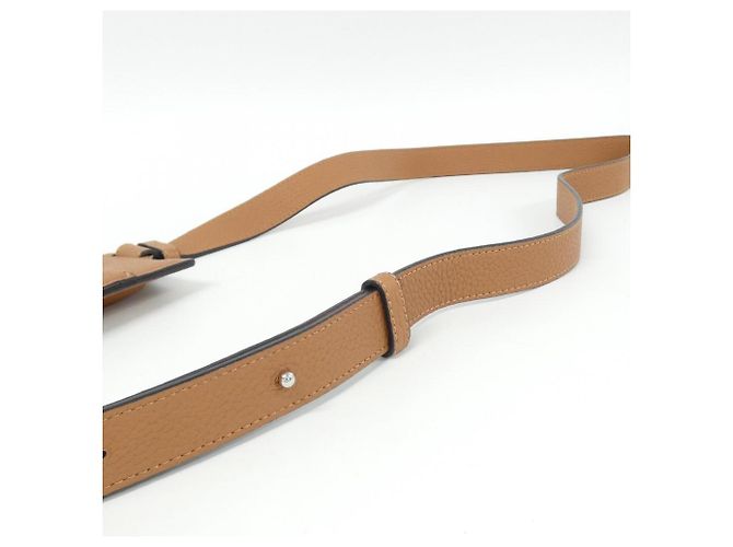 Bolsa de ombro Loewe Vertical T Pocket Marrom - vista 5