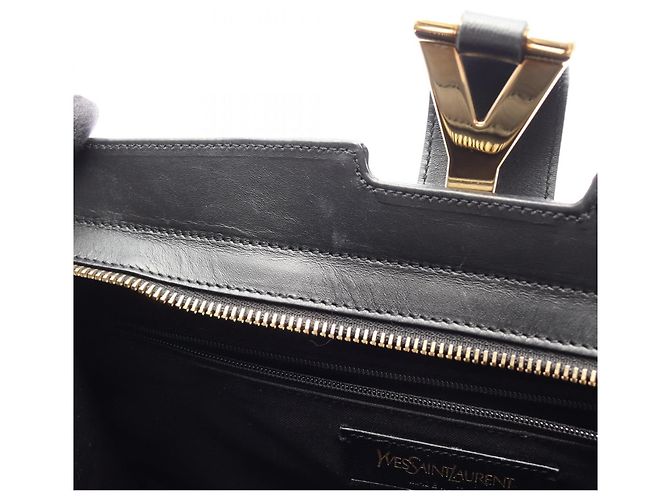 Bolso Cabas Chic Yves Saint Laurent Negro - vista 6