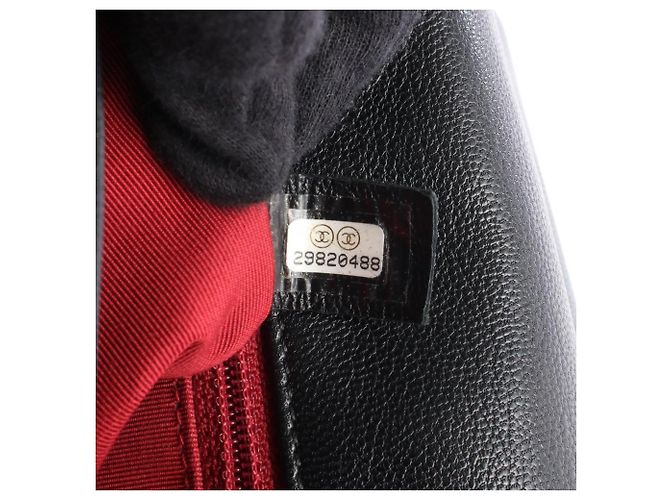 Chanel 19 Dixneuf Matelassé Borsa a Spalla 2-Way Nero - vista 5