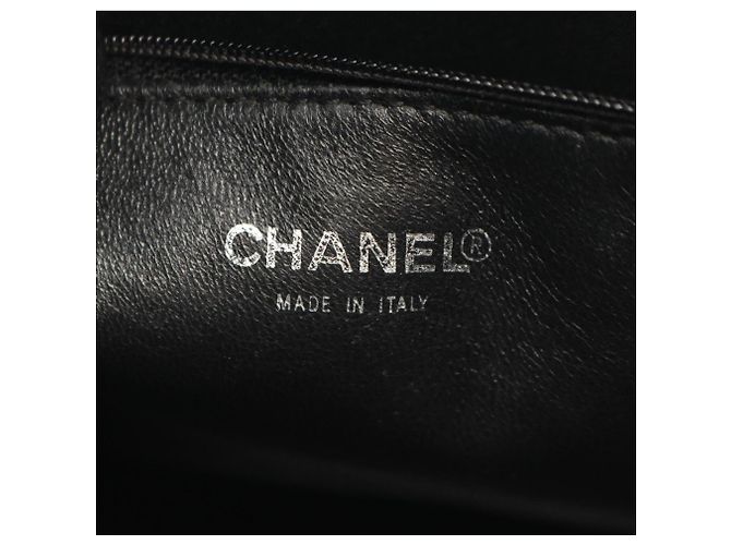 Borsa Tote Chanel Reissue in pelle di vitello martellata nera Nero - vista 4