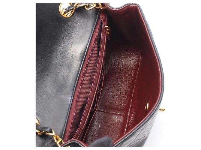 Borsa a tracolla Chanel Mini Matelassé 20 Nero - vista 3