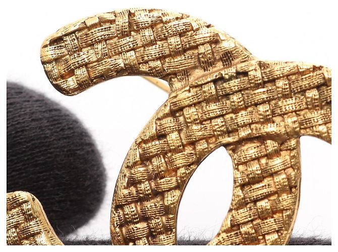 Spilla Chanel Coco Mark placcata oro D'oro - vista 6