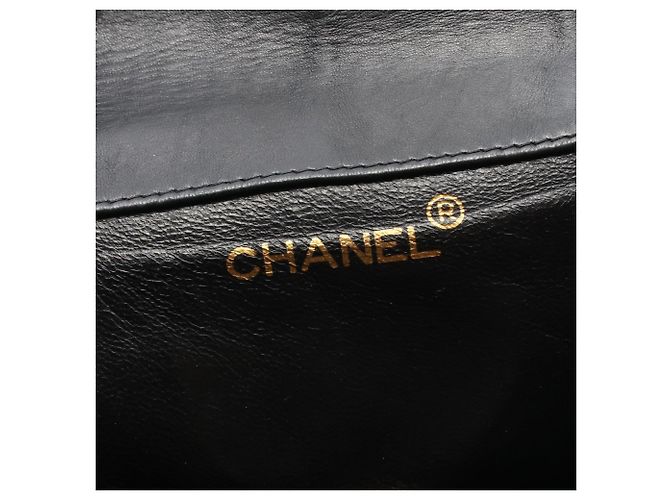 Zaino/Borsa Chanel Matelassé Turnlock Chain Nero - vista 4