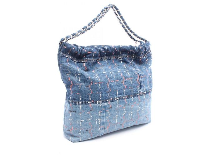 Borsa Chanel Matelassé 22 Large Denim Blu - vista 2
