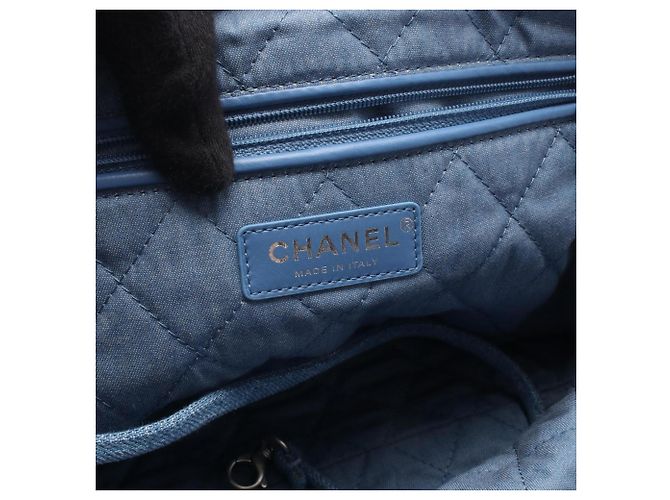 Borsa Chanel Matelassé 22 Large Denim Blu - vista 4