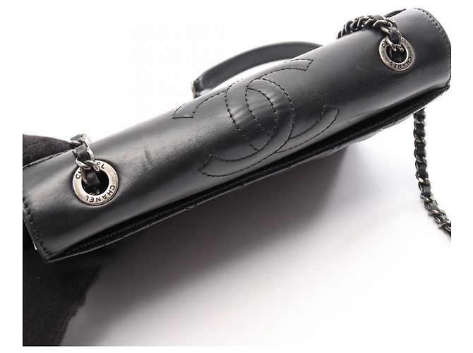 Borsa a tracolla Chanel Matelassé in agnello nero - vista 15
