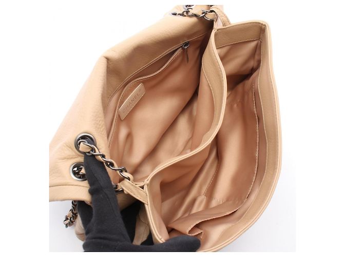 Borsa a tracolla Chanel Matelassé in agnello beige - vista 3