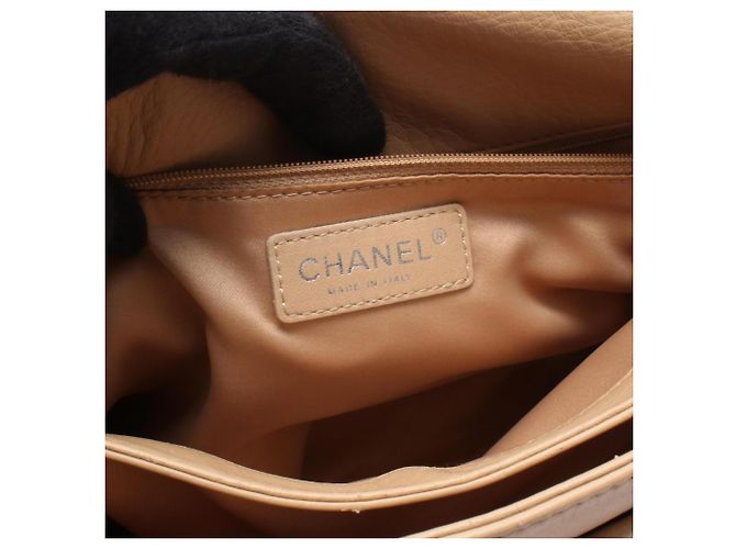 Borsa a tracolla Chanel Matelassé in agnello beige - vista 5