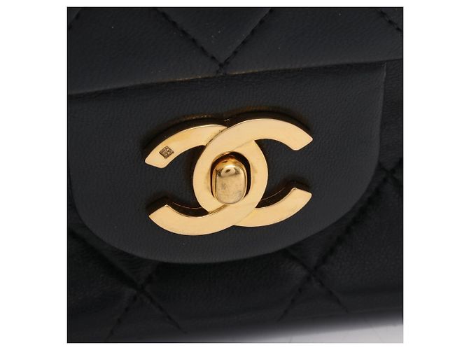 Timeless Borsa a Spalla Chanel Matelassé Double Flap Nero - vista 10