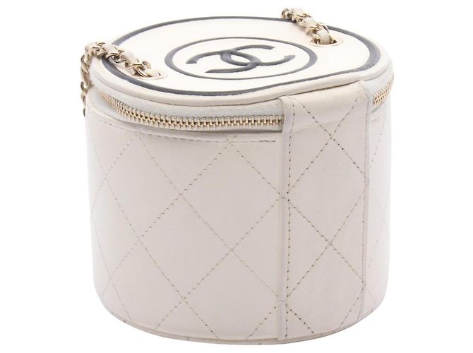 Bolso de hombro pequeño vanity Chanel Matelassé Coco Mark Negro Blanco - vista 2