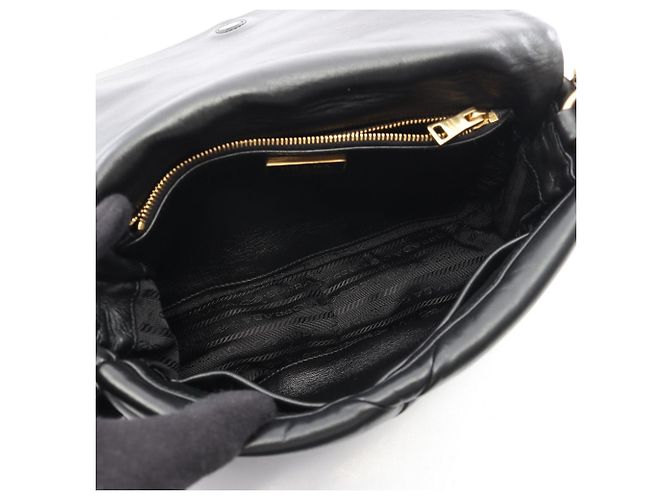 Bolsa de ombro 2-Way em couro acolchoado Prada Preto - vista 3